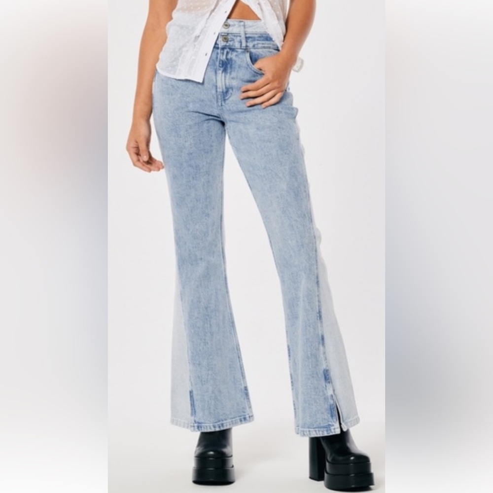 SOCIAL TOURIST Hollister Women’s Highest Rise Double Waistband Flare Jeans